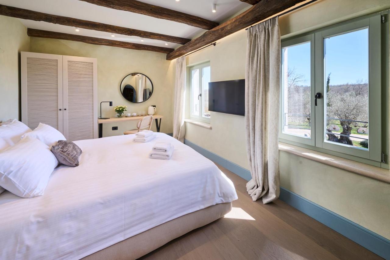 Winery Cuj Bed & Breakfast Vilanija Esterno foto